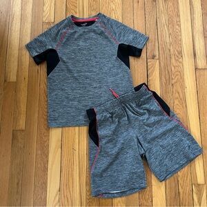 Old Navy Active Boys set in Size Medium 10-12 Gray and Black Athletic Set